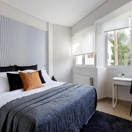 Convenient 2bd Close To Olympic Stadium By Upstreet